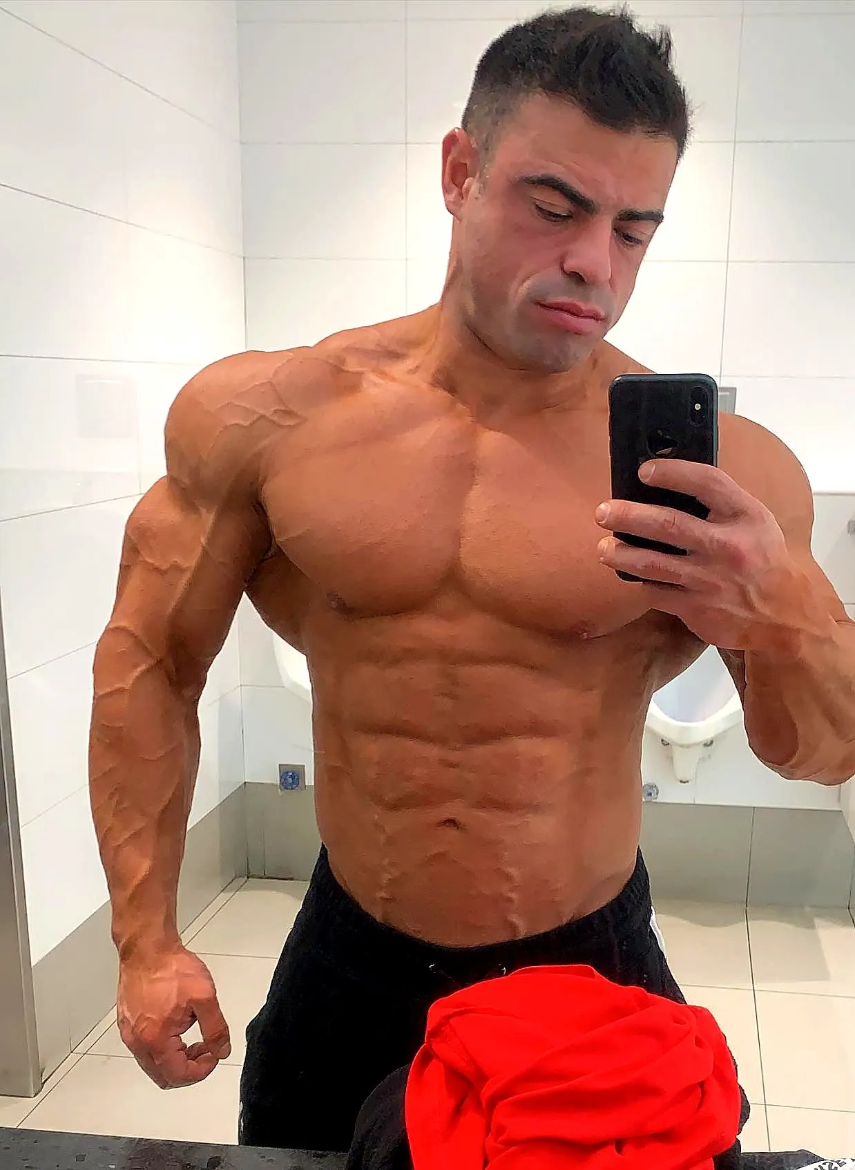 Gerard Mahuzier en etapa de definición